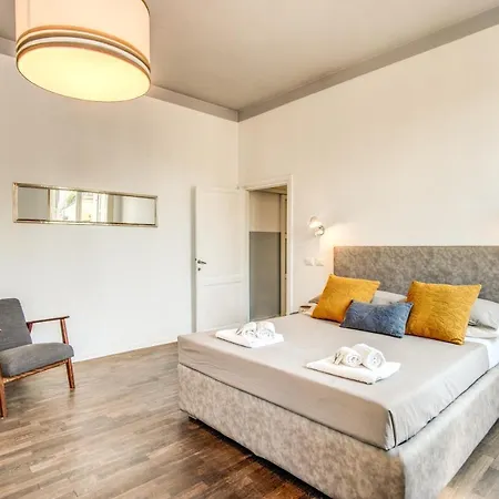 Colosseo View Apartment Rom