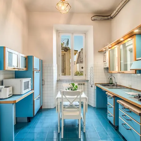 Colosseo View Apartment *