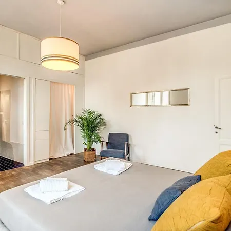 Colosseo View Apartment Rome